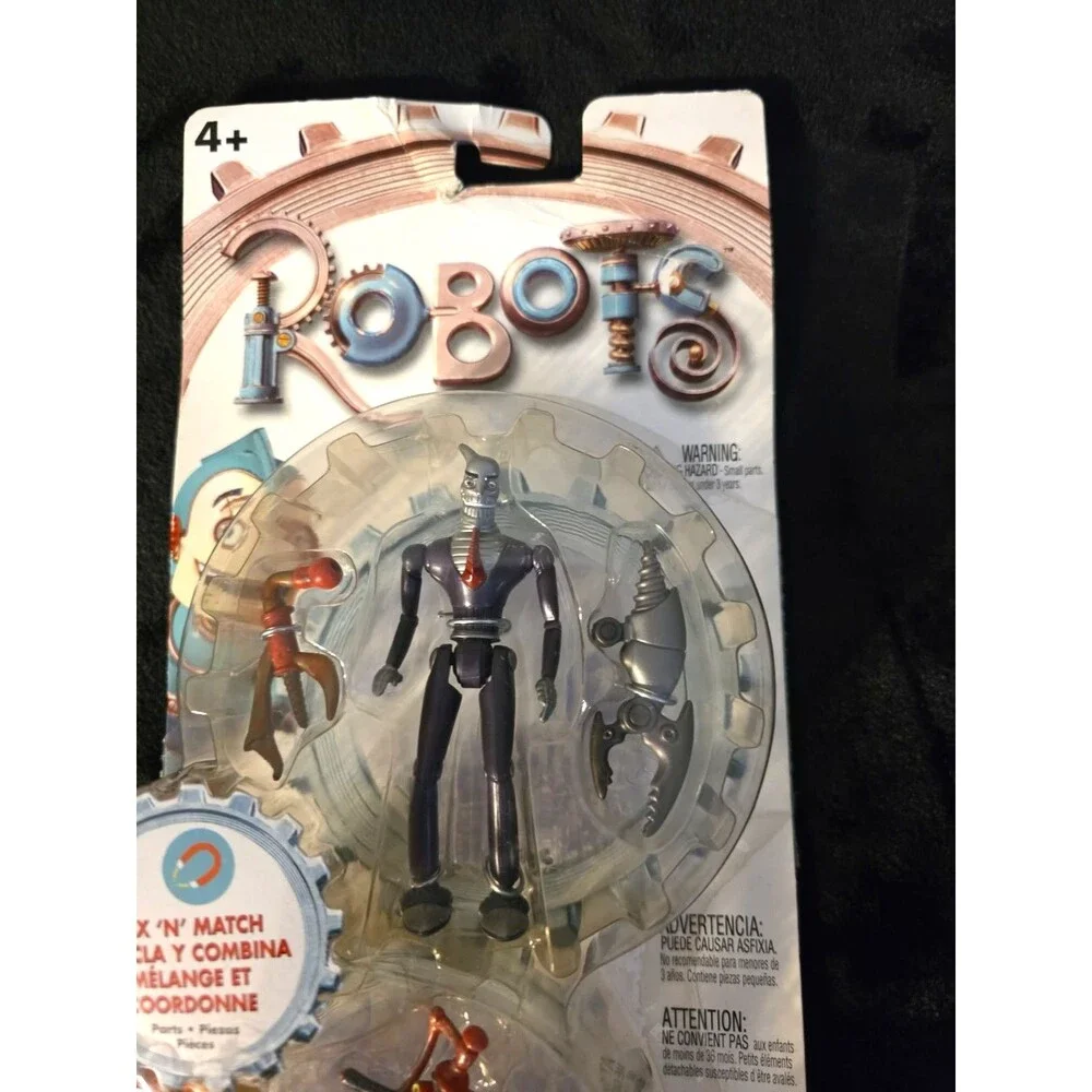 Robots  Movie Fender and Ratchet Action Figures Mattel 2004. FACTORY SEALED